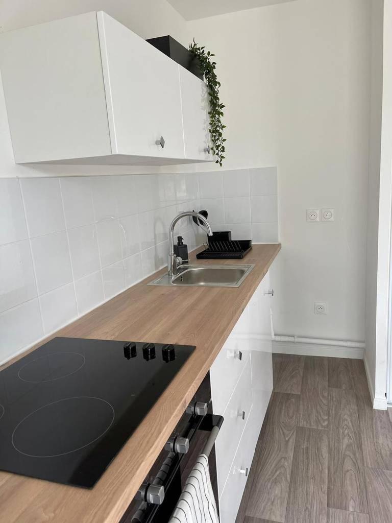 Allee Des Cedres Villepinte  Εξωτερικό φωτογραφία
