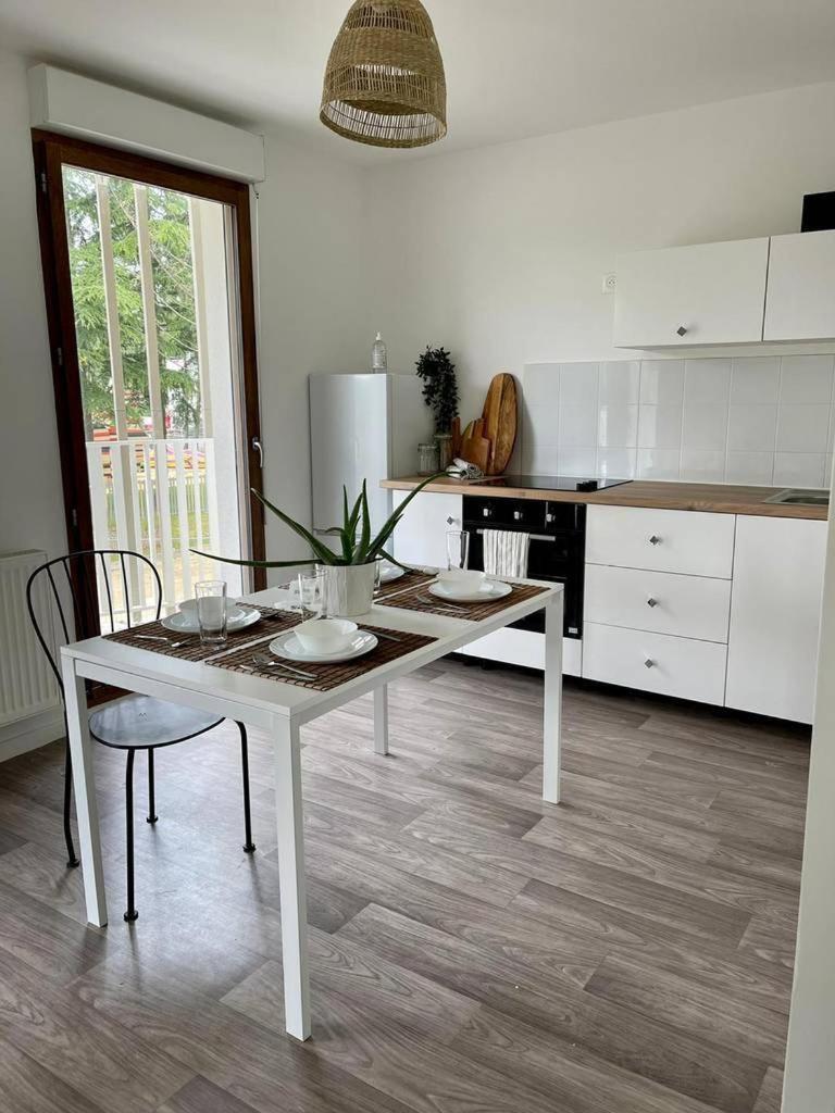 Allee Des Cedres Villepinte  Εξωτερικό φωτογραφία