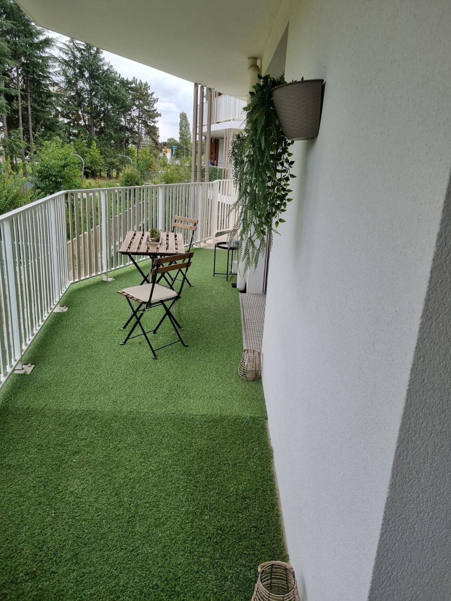 Allee Des Cedres Villepinte  Εξωτερικό φωτογραφία